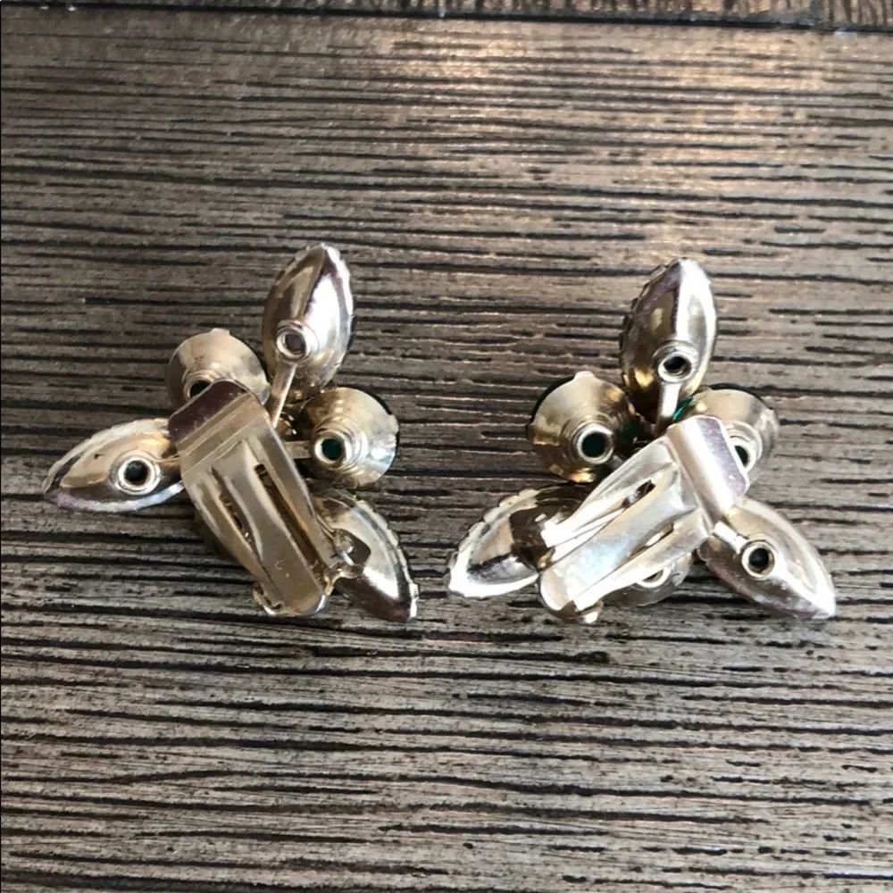 Emerald Green Transition Color Rhinestone Earrings - Picture 7 of 11